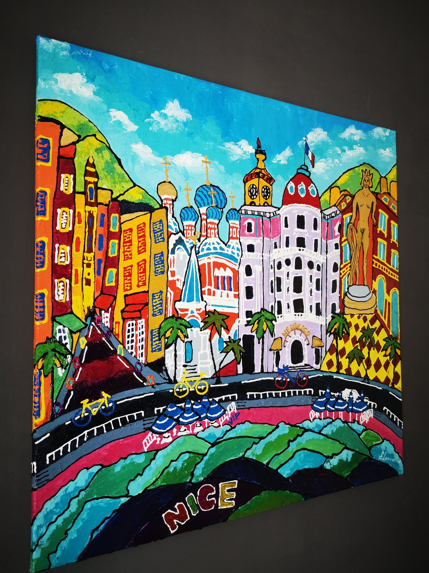 "Nice en couleurs" : ressentez la beauté ensoleillée de la ville sur ce tableau